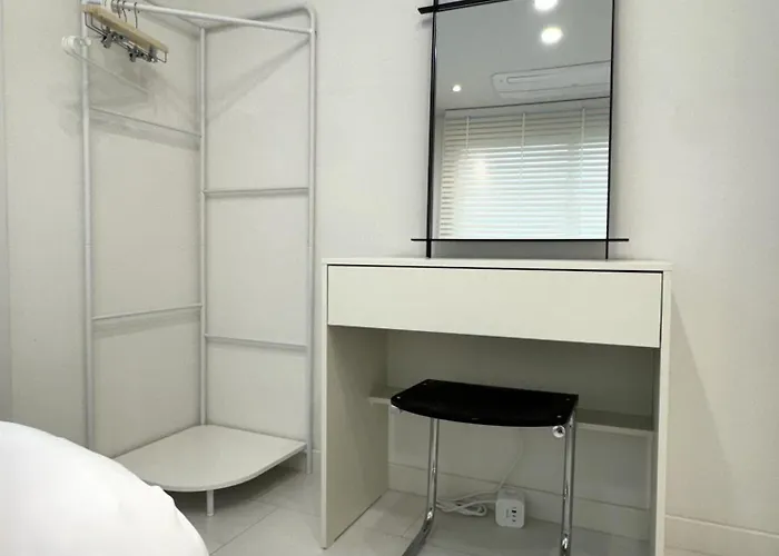 Seogyo Stay, 4min To Mangwon Station * 首爾